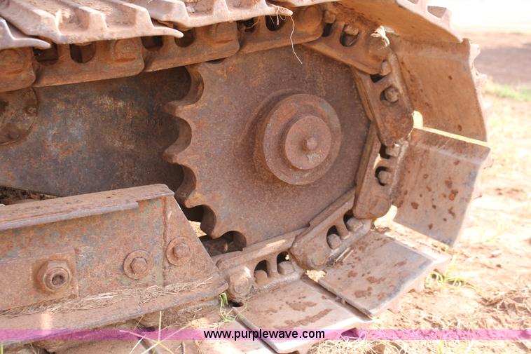 image for item H5634 1984 Vermeer T800B trencher