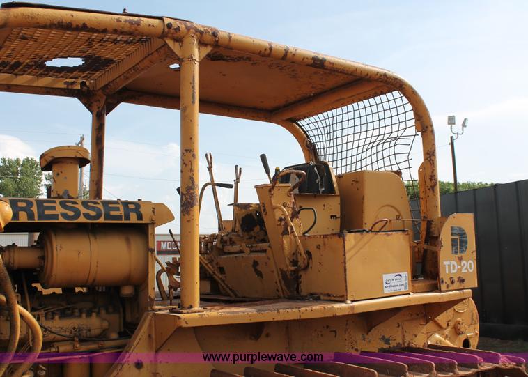 image for item H5635 Dresser TD-20 dozer
