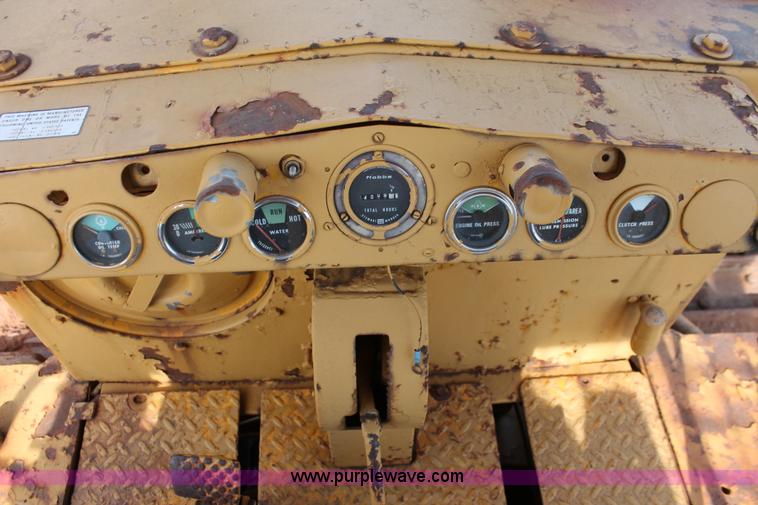 image for item H5635 Dresser TD-20 dozer