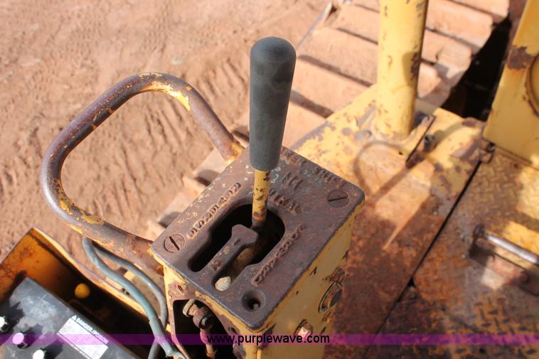 image for item H5635 Dresser TD-20 dozer