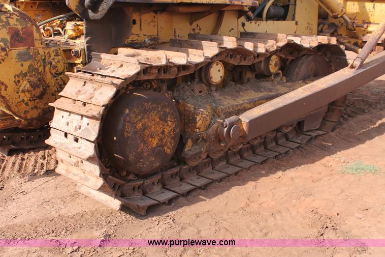 image for item H5635 Dresser TD-20 dozer