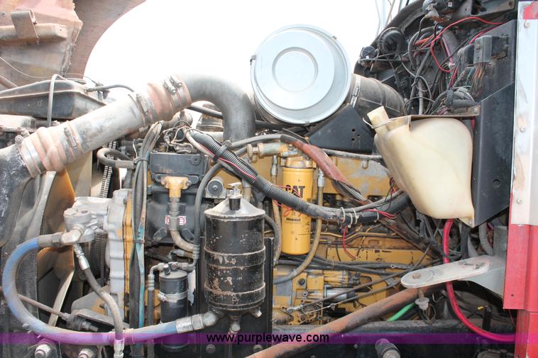 image for item H5637 1988 Kenworth T600 vacuum truck