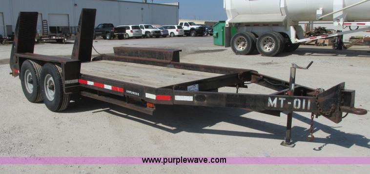image for item I3490 1985 Belshe equipment trailer