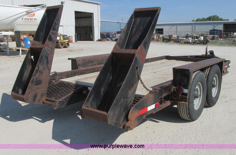 image for item I3490 1985 Belshe equipment trailer