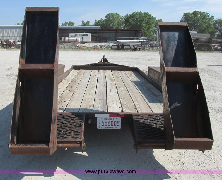 image for item I3490 1985 Belshe equipment trailer