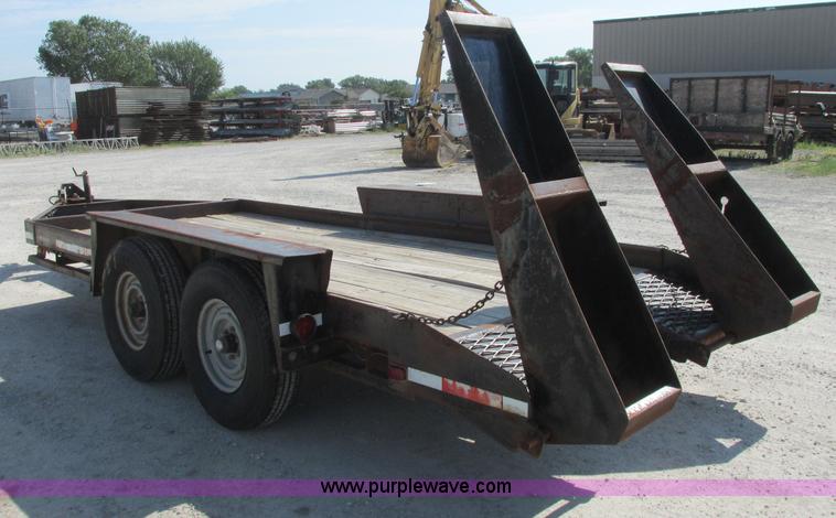 image for item I3490 1985 Belshe equipment trailer