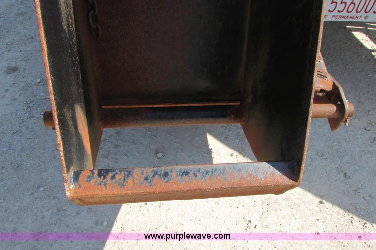 image for item I3490 1985 Belshe equipment trailer