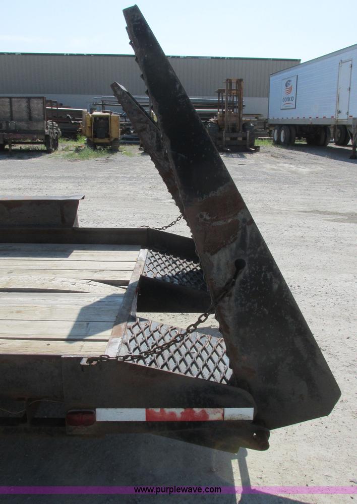 image for item I3490 1985 Belshe equipment trailer