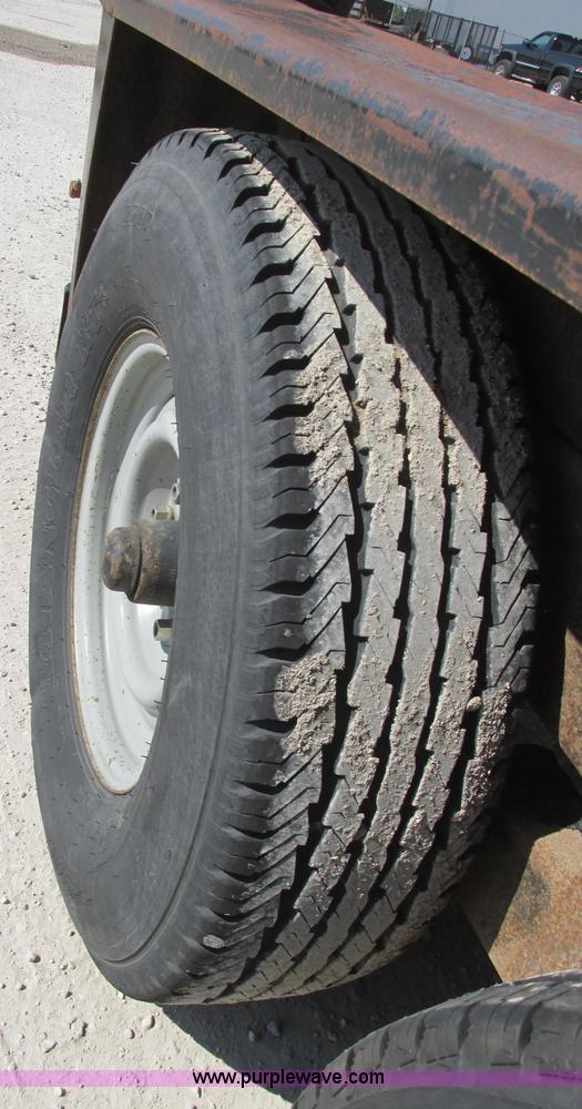 image for item I3490 1985 Belshe equipment trailer