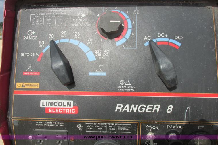 image for item I3500 2000 Ford F650 Super Duty XL Crew Cab service truck with crane