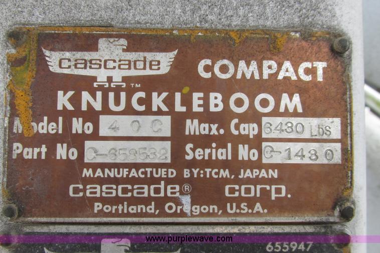 image for item I3500 2000 Ford F650 Super Duty XL Crew Cab service truck with crane