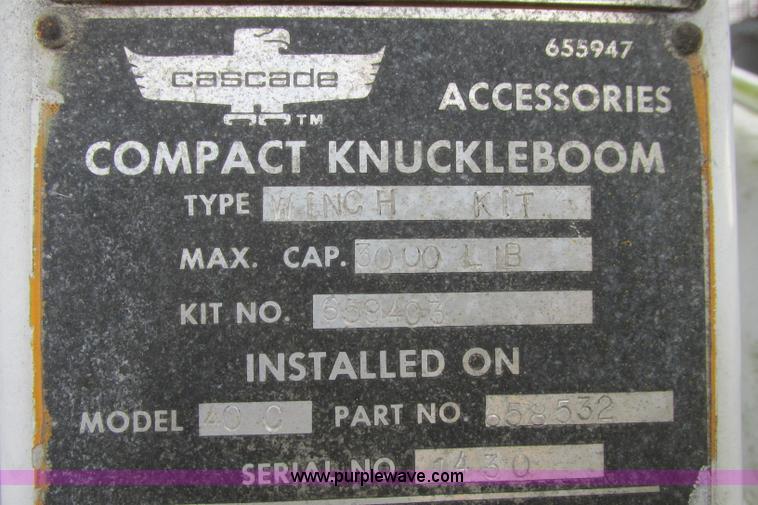 image for item I3500 2000 Ford F650 Super Duty XL Crew Cab service truck with crane