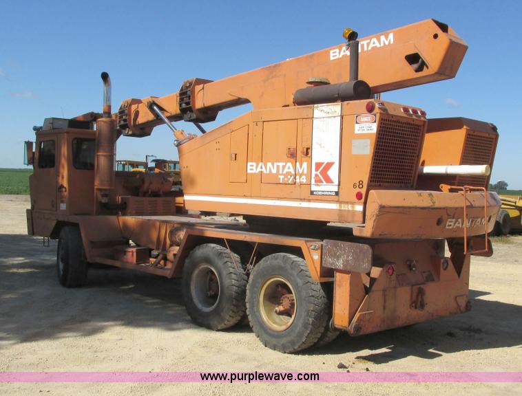 image for item I4160 1982 Koehring 424 rubber tire excavator