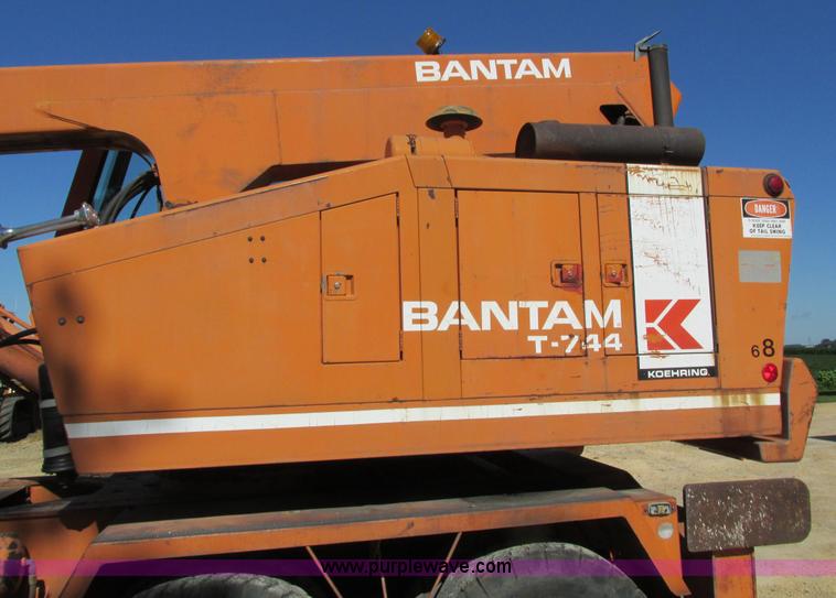 image for item I4160 1982 Koehring 424 rubber tire excavator