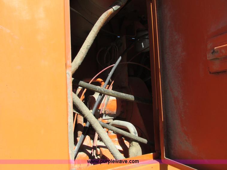 image for item I4160 1982 Koehring 424 rubber tire excavator