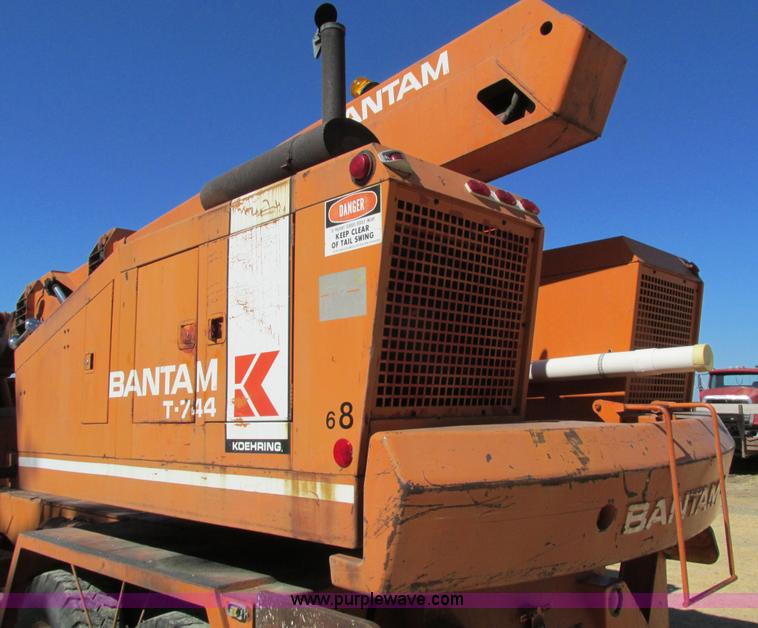 image for item I4160 1982 Koehring 424 rubber tire excavator