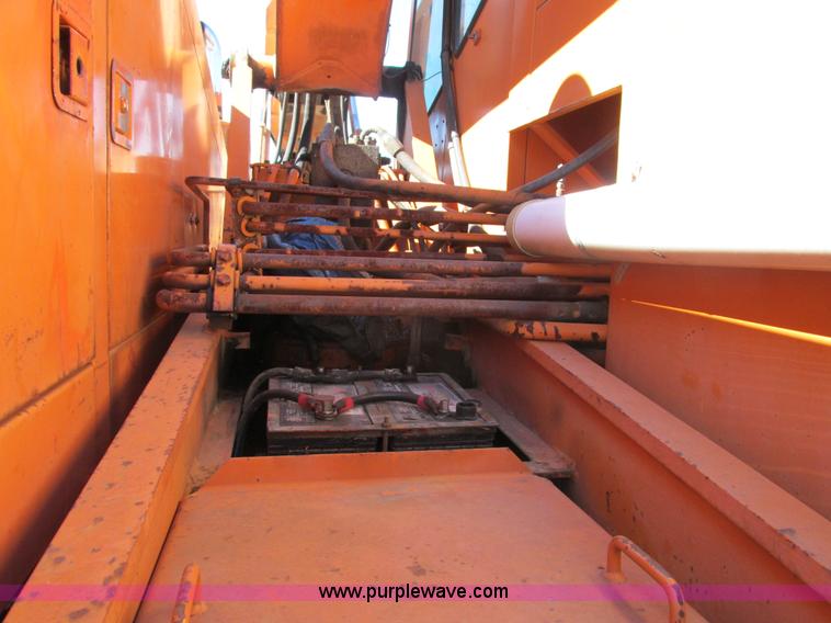 image for item I4160 1982 Koehring 424 rubber tire excavator