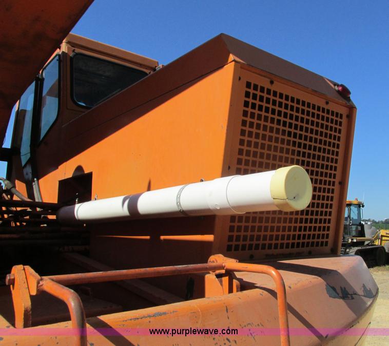 image for item I4160 1982 Koehring 424 rubber tire excavator