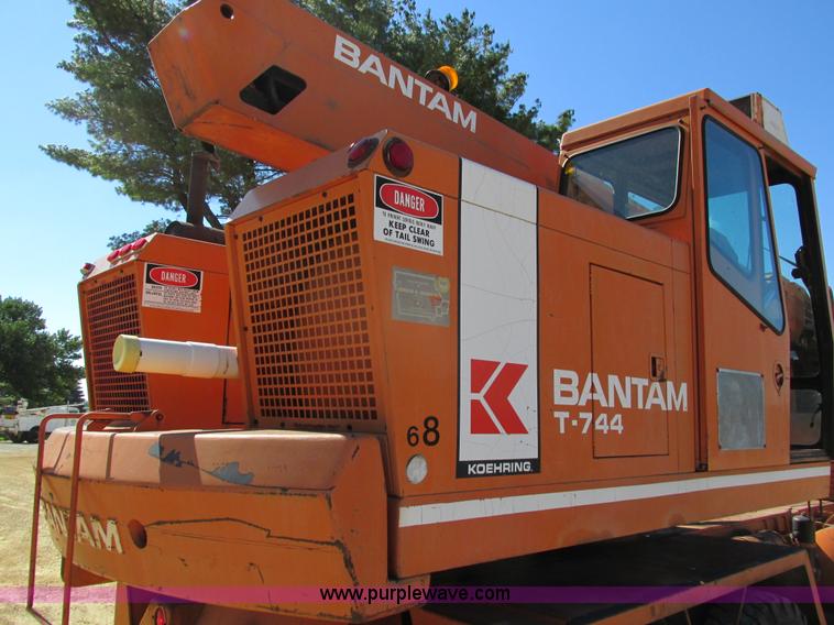 image for item I4160 1982 Koehring 424 rubber tire excavator