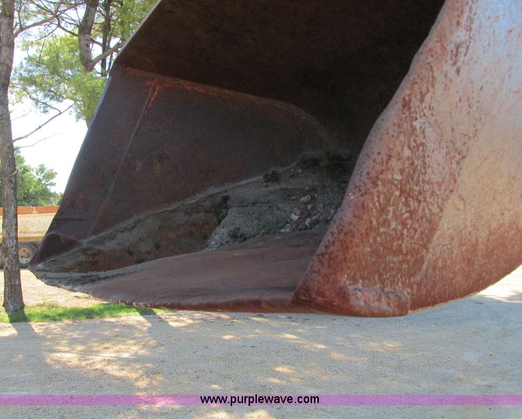 image for item I4160 1982 Koehring 424 rubber tire excavator