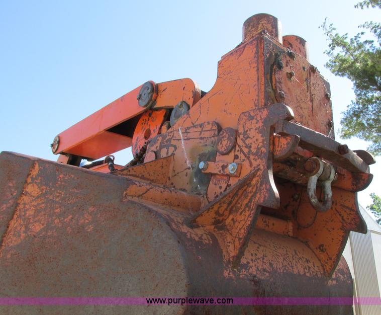 image for item I4160 1982 Koehring 424 rubber tire excavator