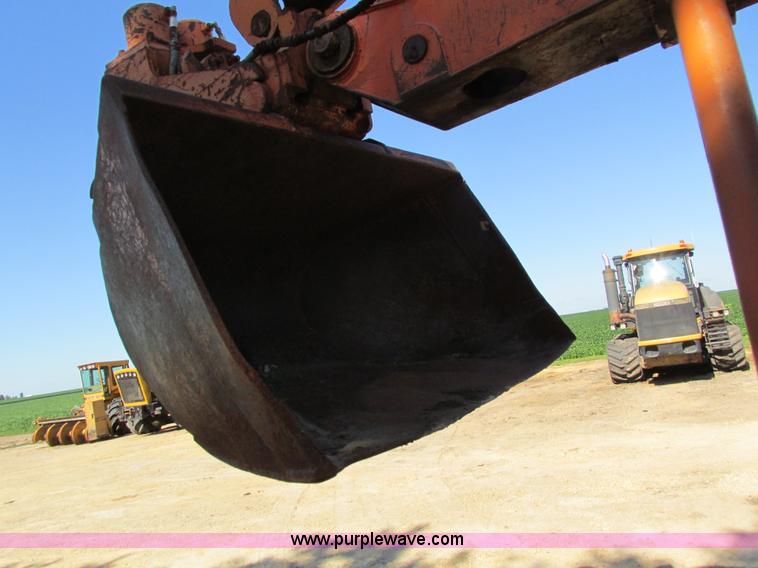 image for item I4160 1982 Koehring 424 rubber tire excavator
