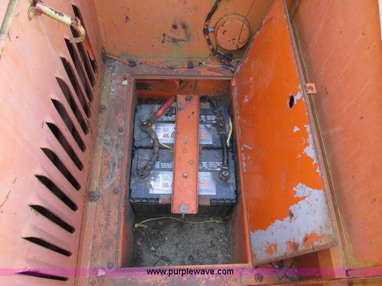 image for item I4160 1982 Koehring 424 rubber tire excavator