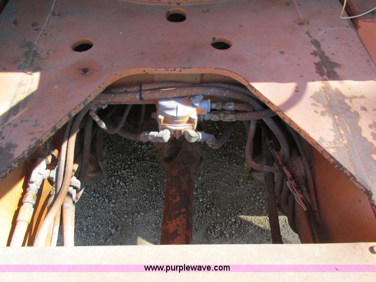 image for item I4160 1982 Koehring 424 rubber tire excavator