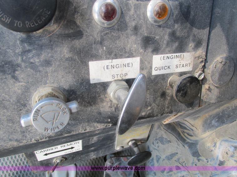 image for item I4160 1982 Koehring 424 rubber tire excavator