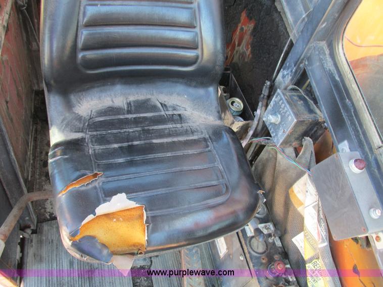 image for item I4160 1982 Koehring 424 rubber tire excavator