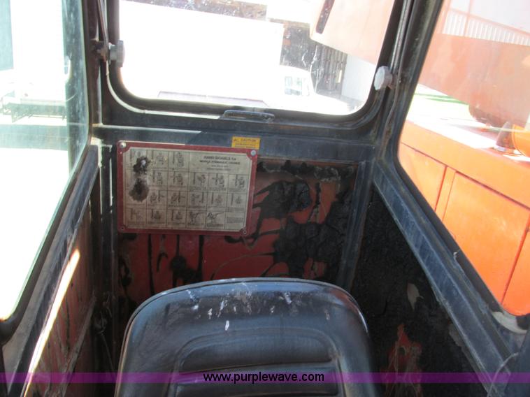 image for item I4160 1982 Koehring 424 rubber tire excavator