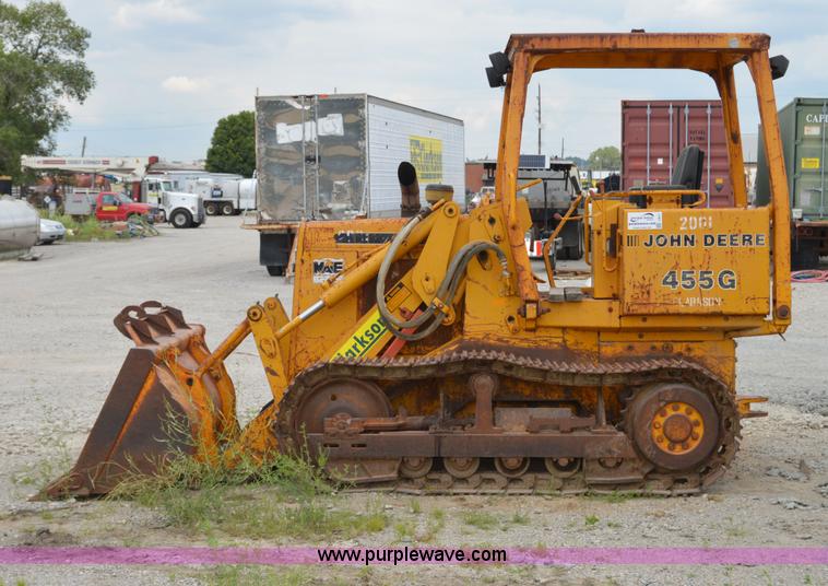 image for item I4611 1989 John Deere 455G track loader