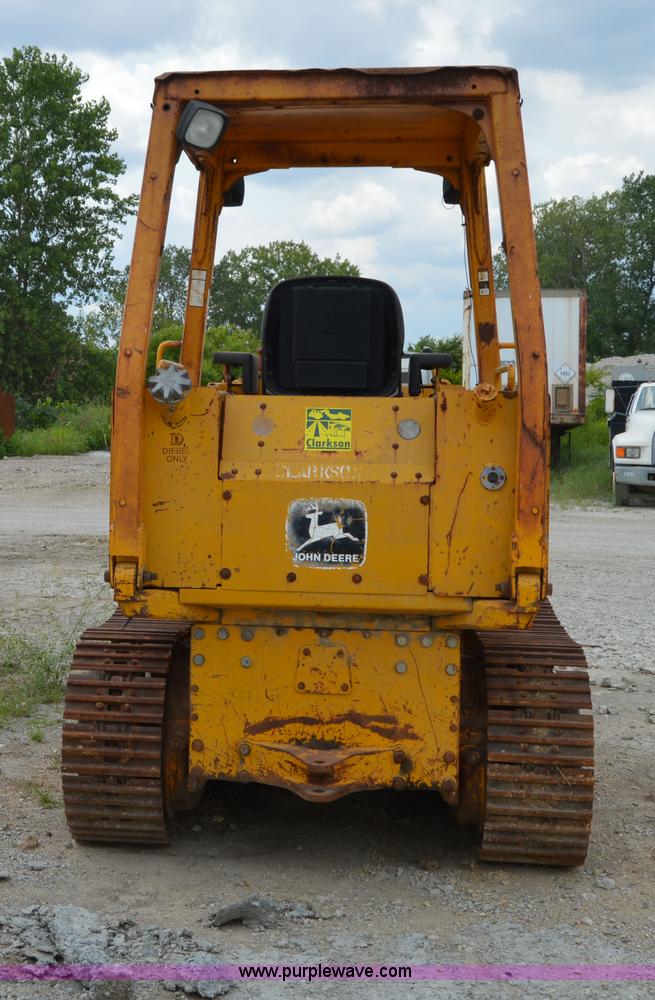 image for item I4611 1989 John Deere 455G track loader