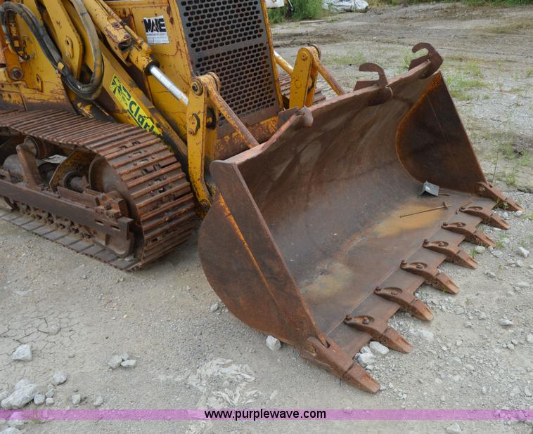 image for item I4611 1989 John Deere 455G track loader