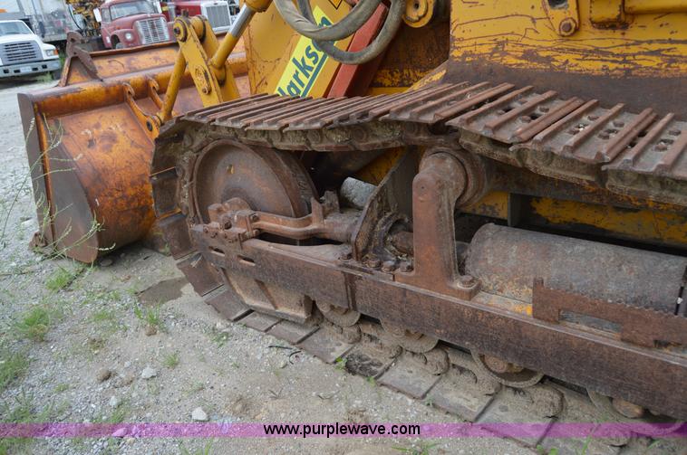 image for item I4611 1989 John Deere 455G track loader