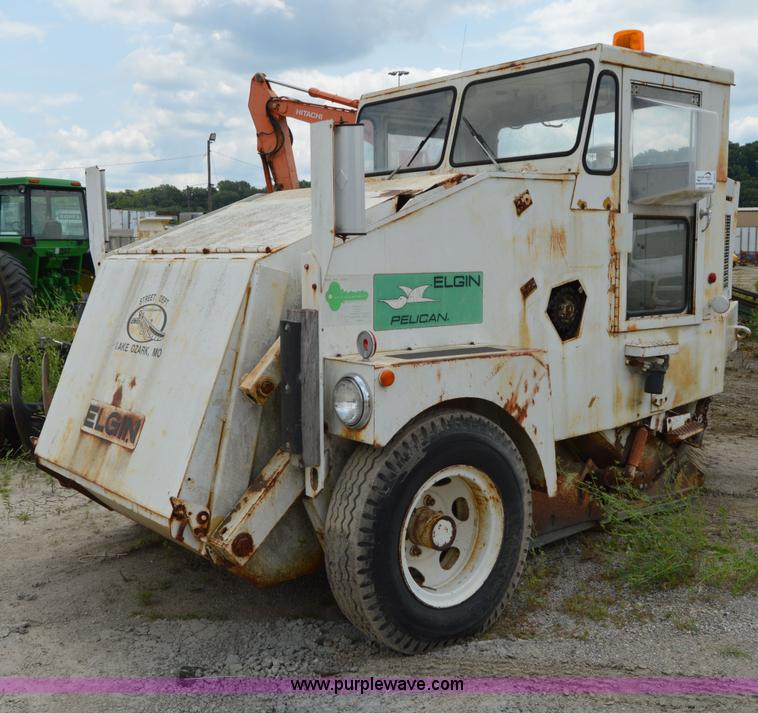 image for item I4612 Elgin Pelican street sweeper