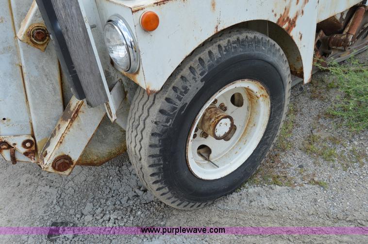 image for item I4612 Elgin Pelican street sweeper