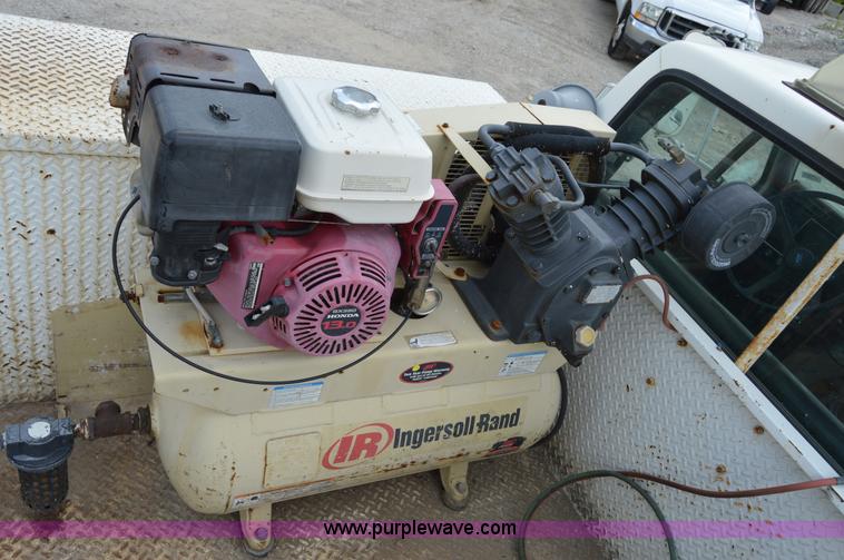 image for item I4614 1994 Ford F800 service truck with crane