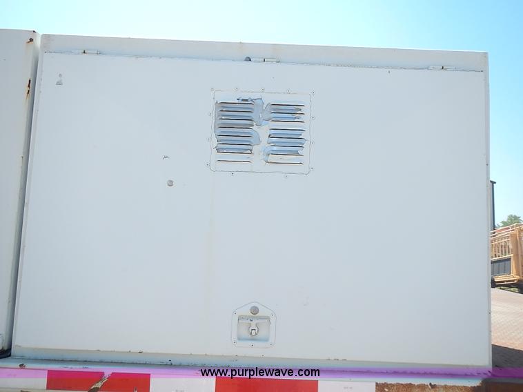 image for item J1203 1986 Ford CF6000 service truck