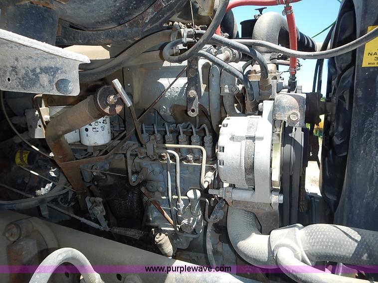 image for item J1205 1987 Ford LN9000 semi truck