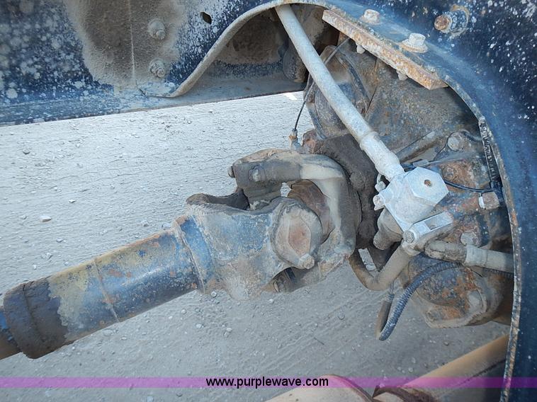 image for item J1205 1987 Ford LN9000 semi truck