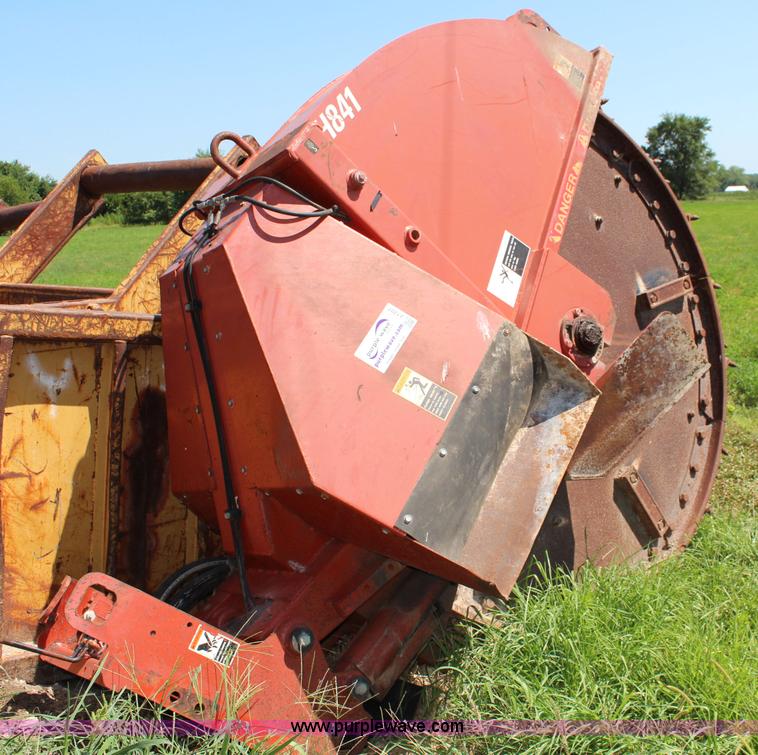 image for item J1207 Ditch Witch H841 rock saw