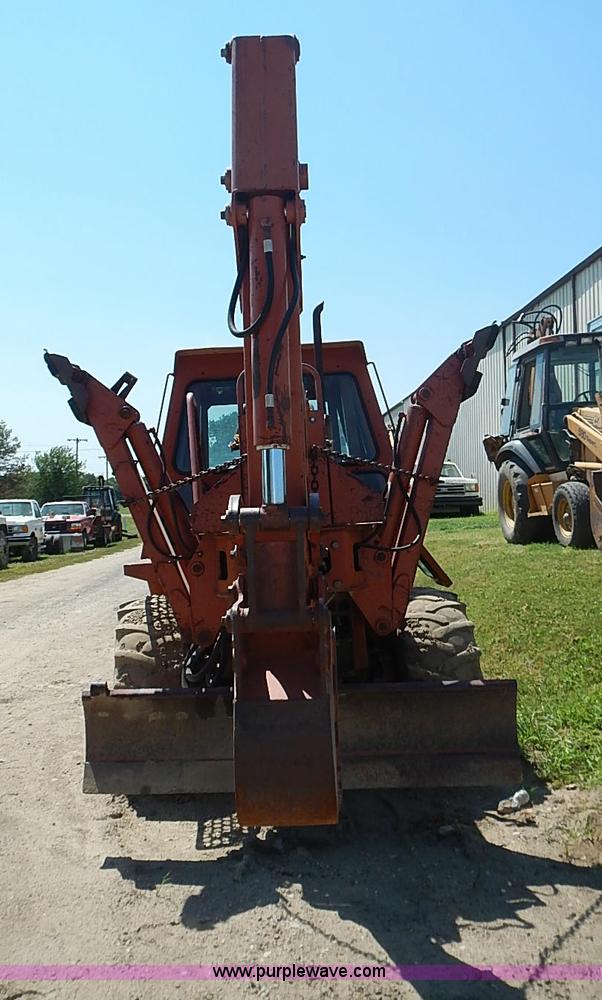 image for item J1209 Ditch Witch 6510 trencher