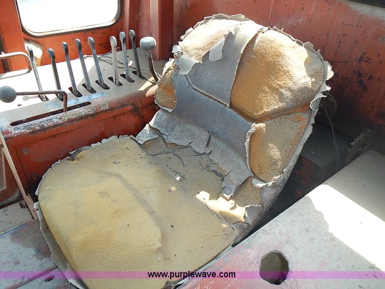 image for item J1209 Ditch Witch 6510 trencher