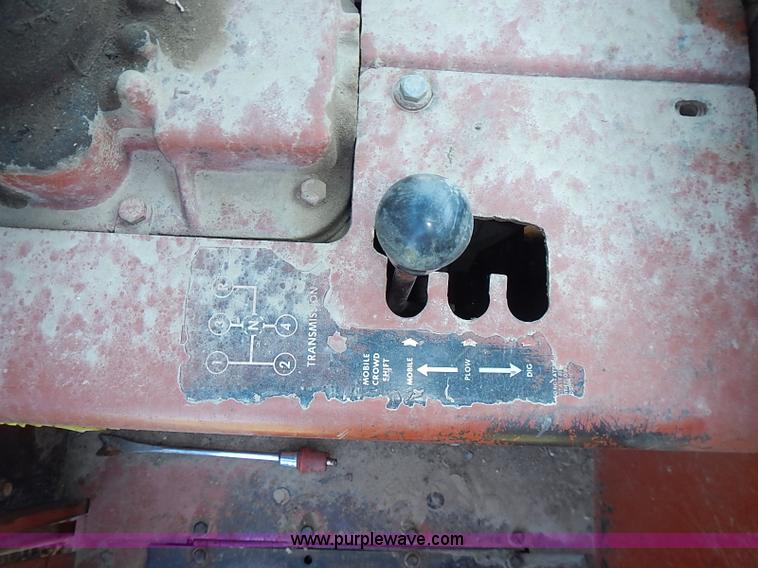 image for item J1209 Ditch Witch 6510 trencher