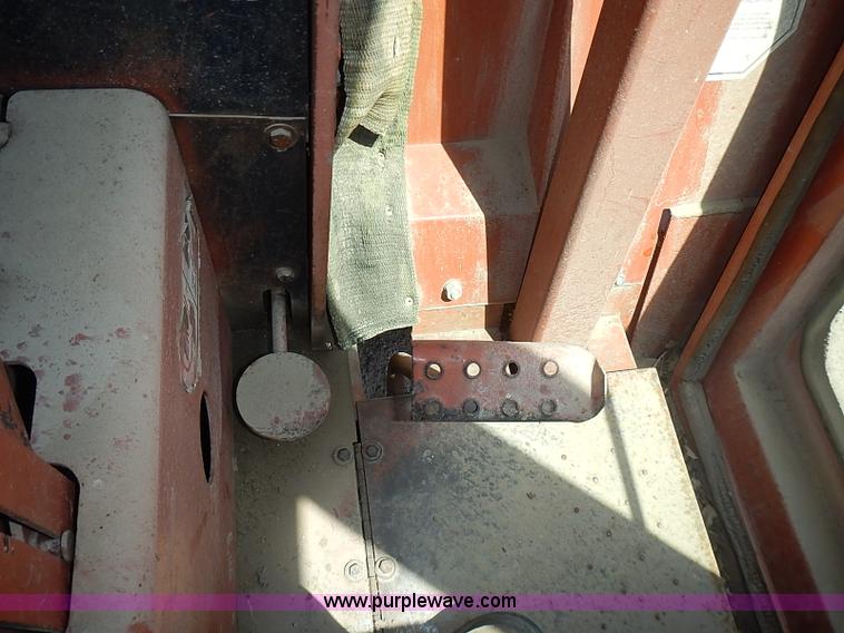 image for item J1209 Ditch Witch 6510 trencher