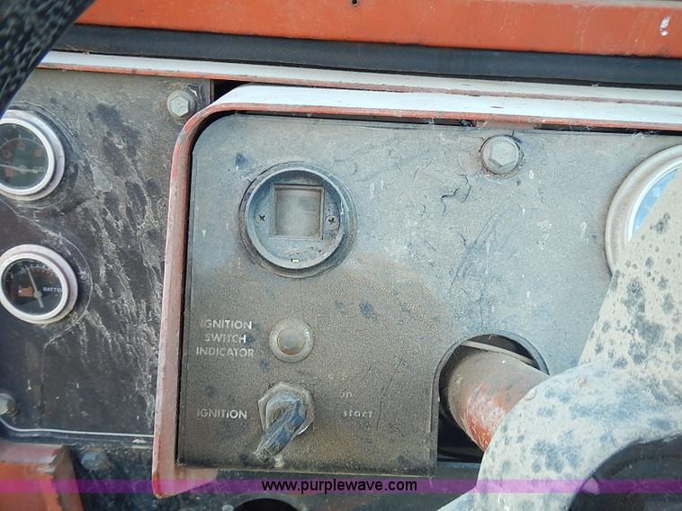 image for item J1209 Ditch Witch 6510 trencher