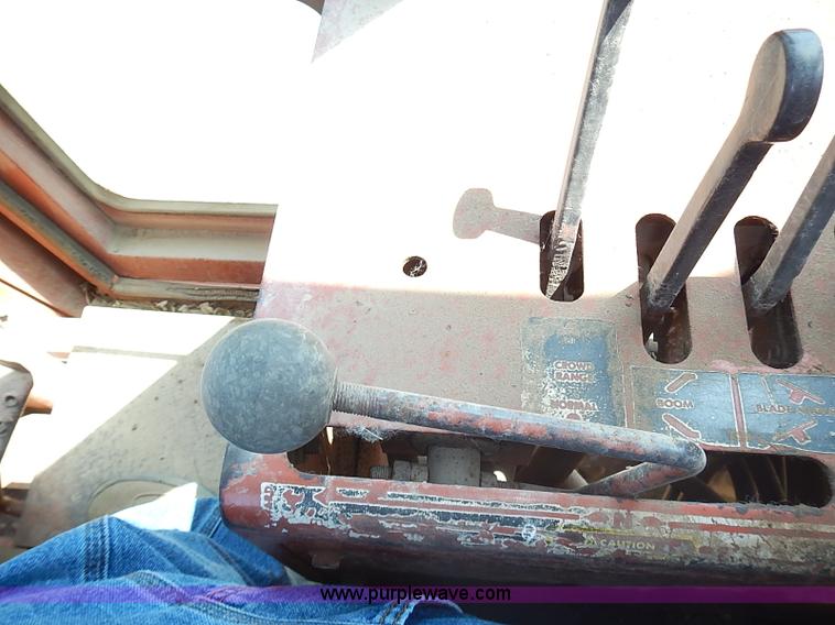 image for item J1209 Ditch Witch 6510 trencher