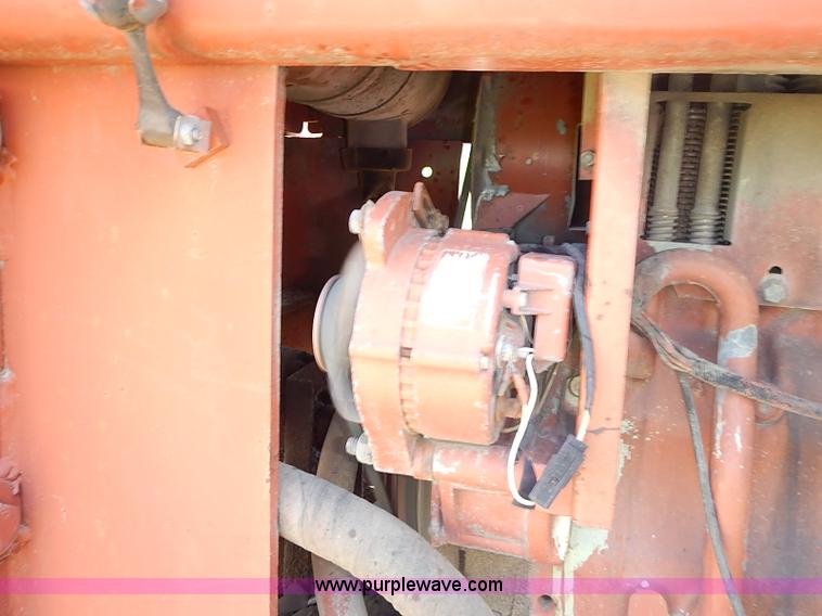 image for item J1209 Ditch Witch 6510 trencher