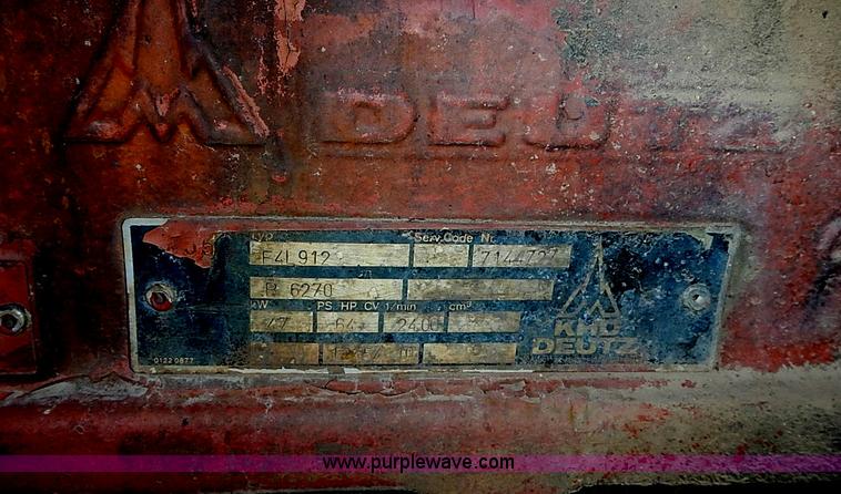 image for item J1209 Ditch Witch 6510 trencher